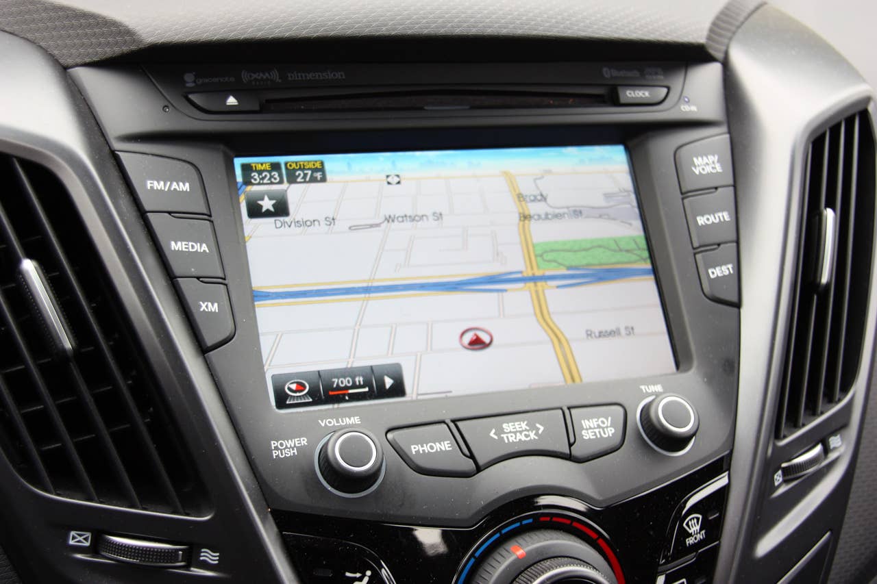 Long-Term 2013 Hyundai Veloster Turbo touchscreen interface