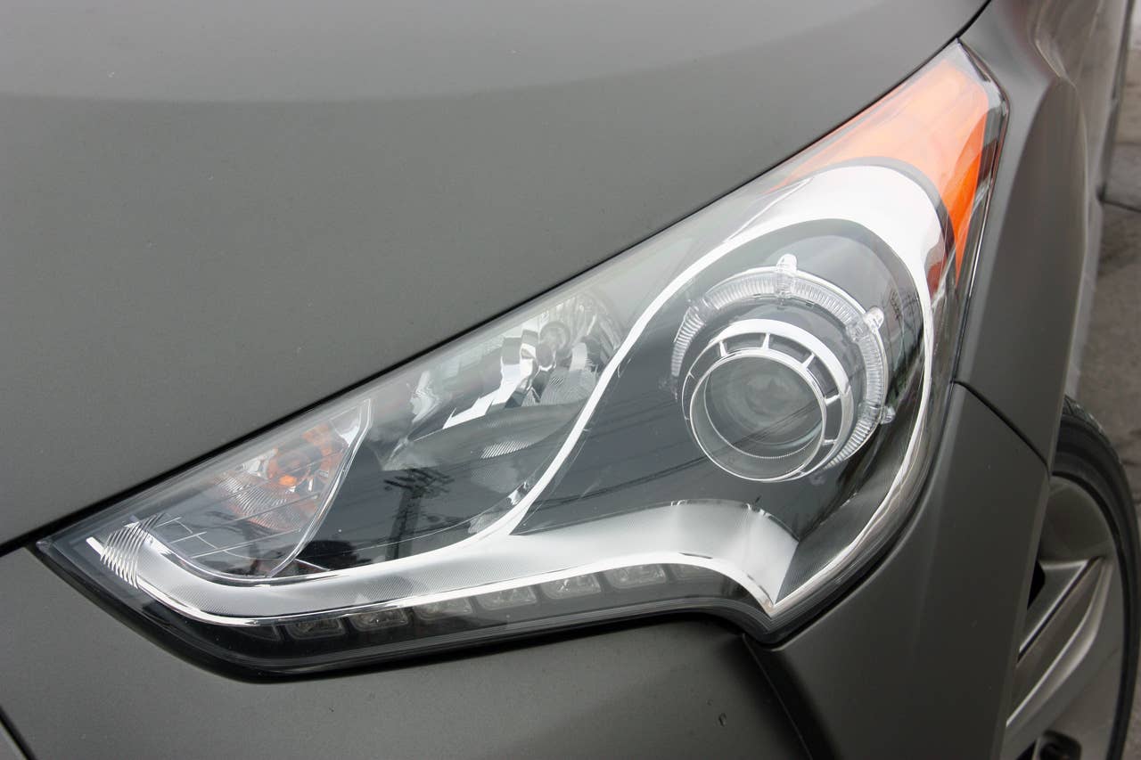 Long-Term 2013 Hyundai Veloster Turbo headlamp