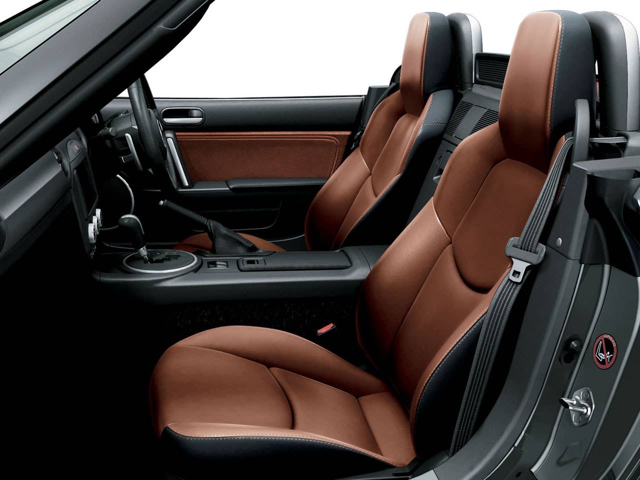 2013 Mazda MX-5 Miata seats