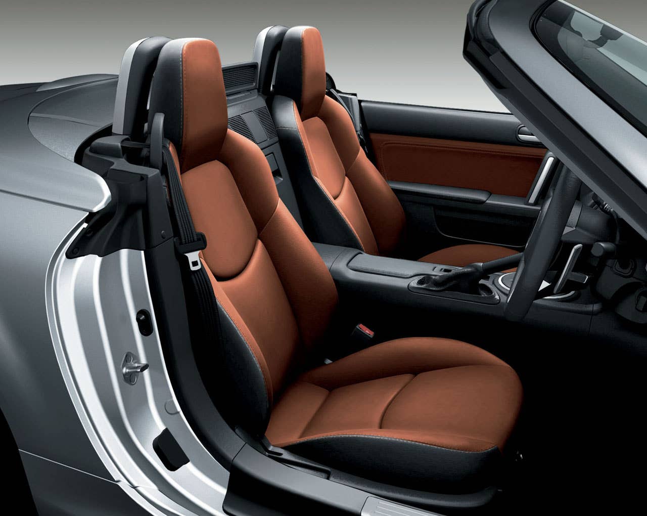 2013 Mazda MX-5 Miata seats