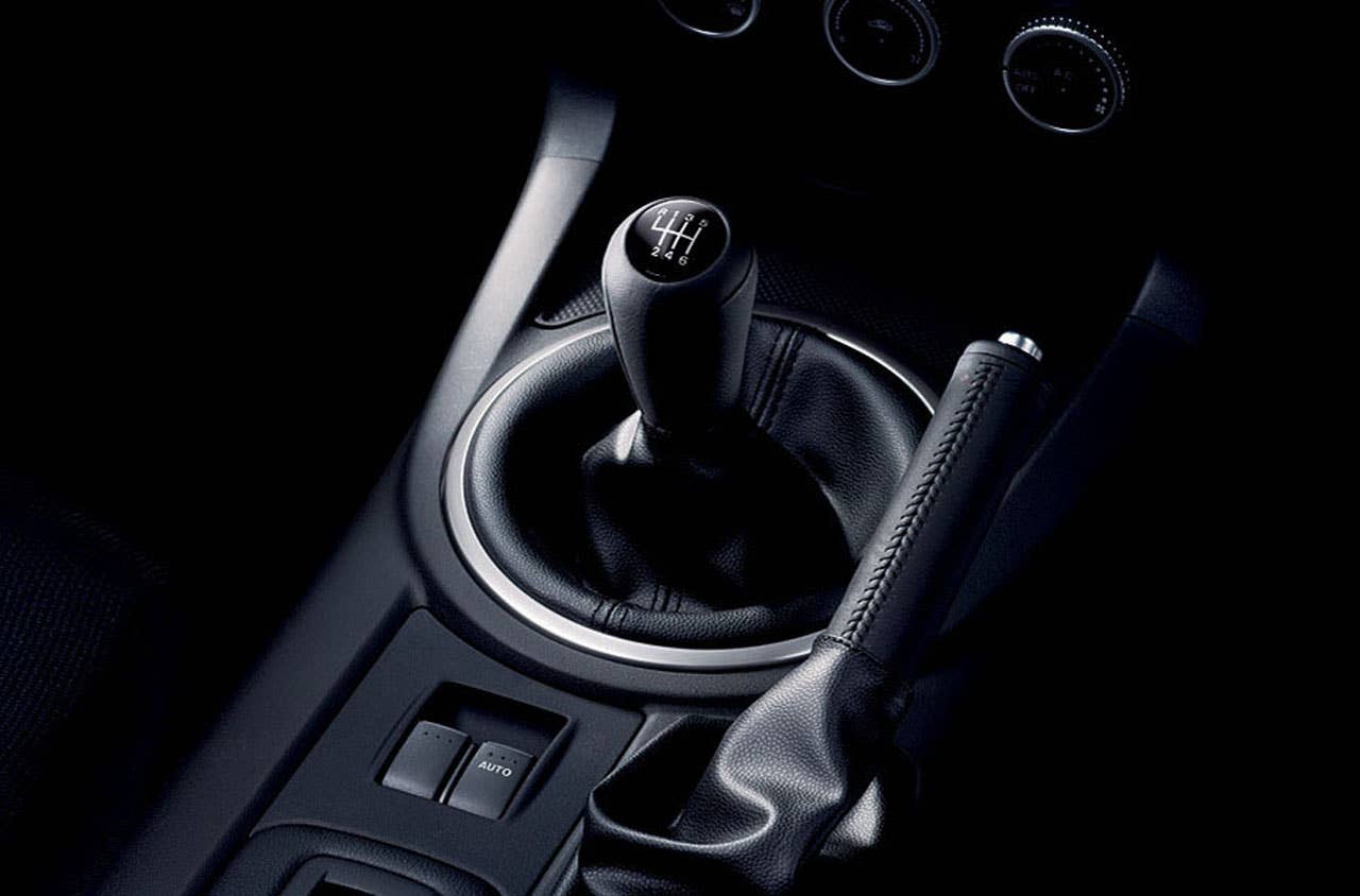2013 Mazda MX-5 Miata shifter