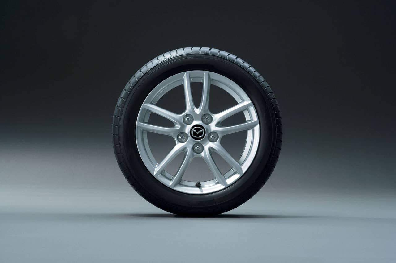 2013 Mazda MX-5 Miata wheel