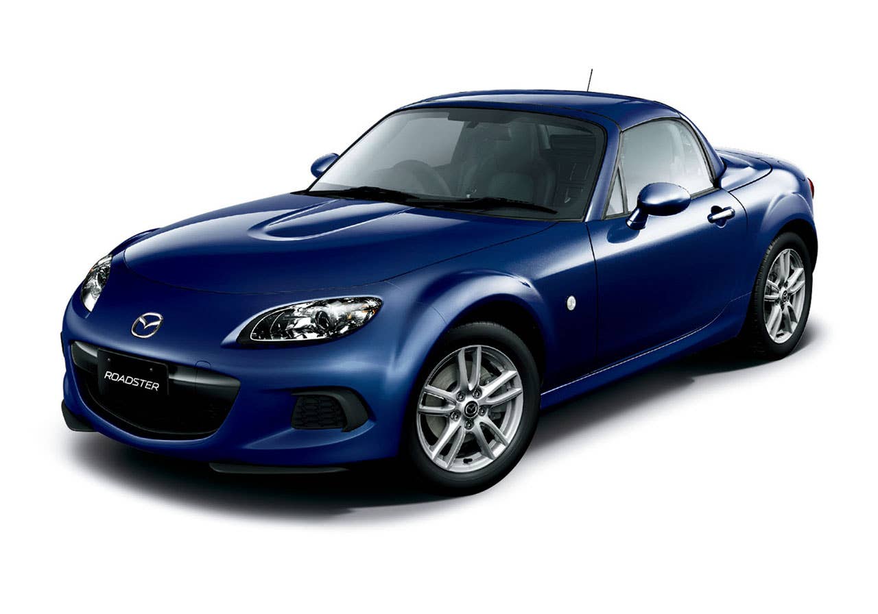 2013 Mazda MX-5 Miata front 3/4