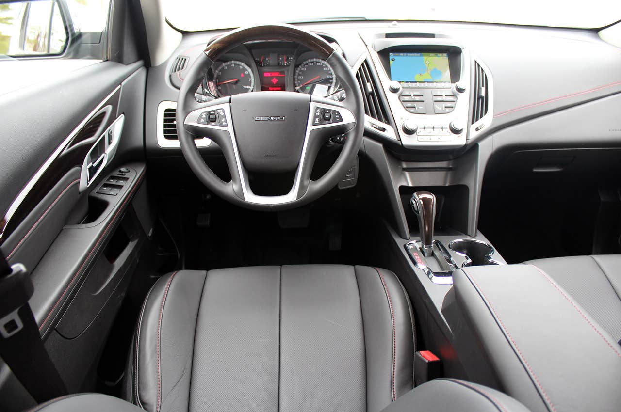 2013 GMC Terrain Denali interior