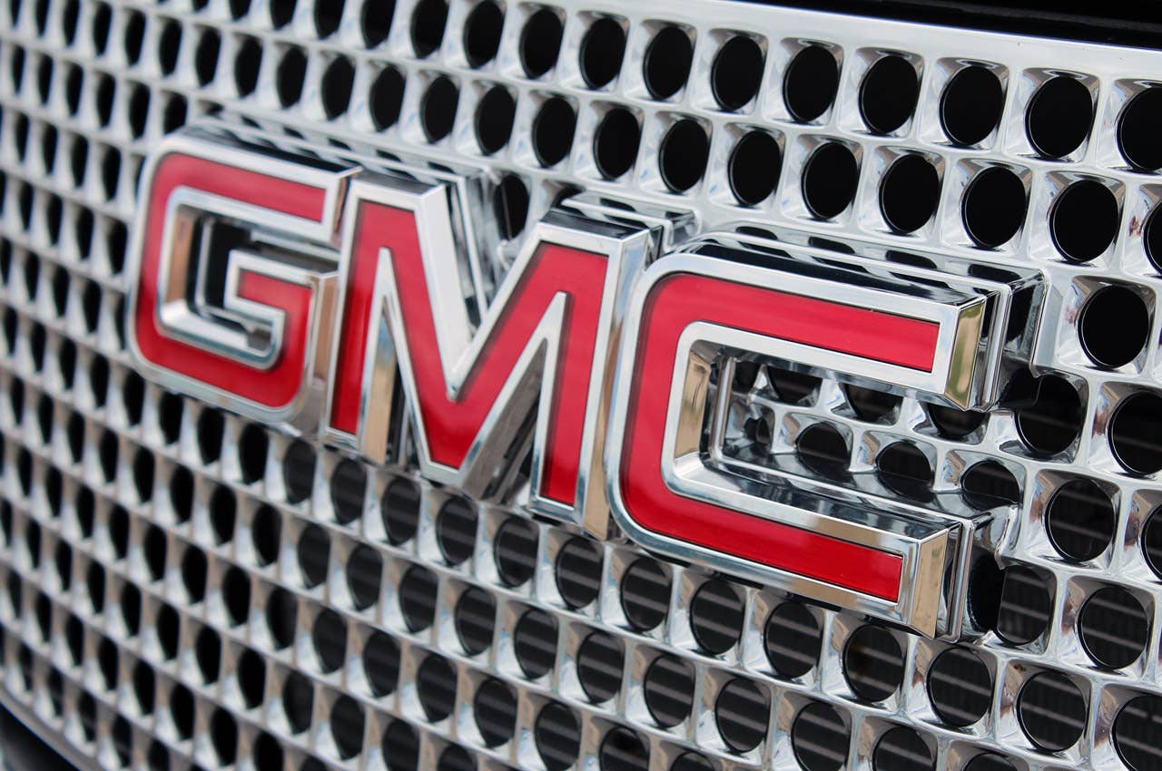 2013 GMC Terrain Denali badge