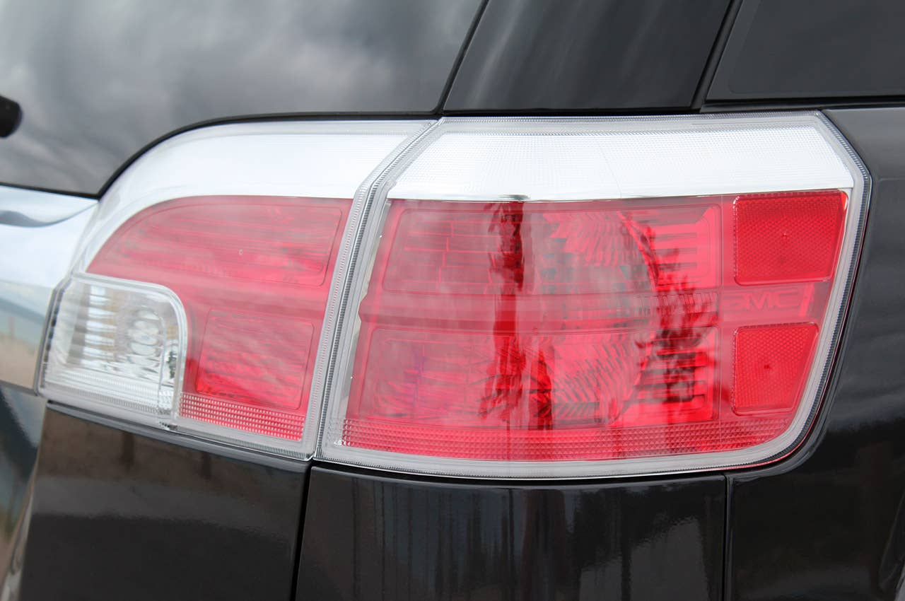 2013 GMC Terrain Denali taillight