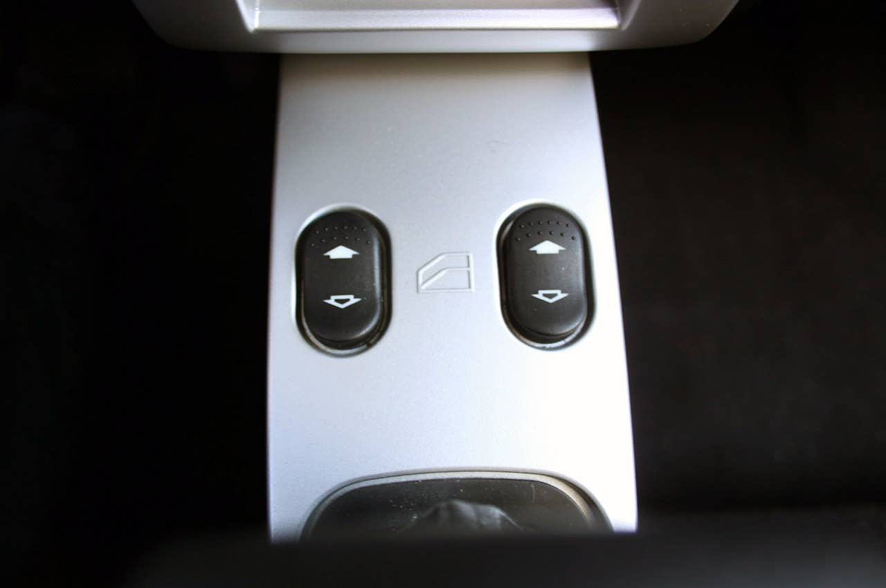 2011 Think City window switches