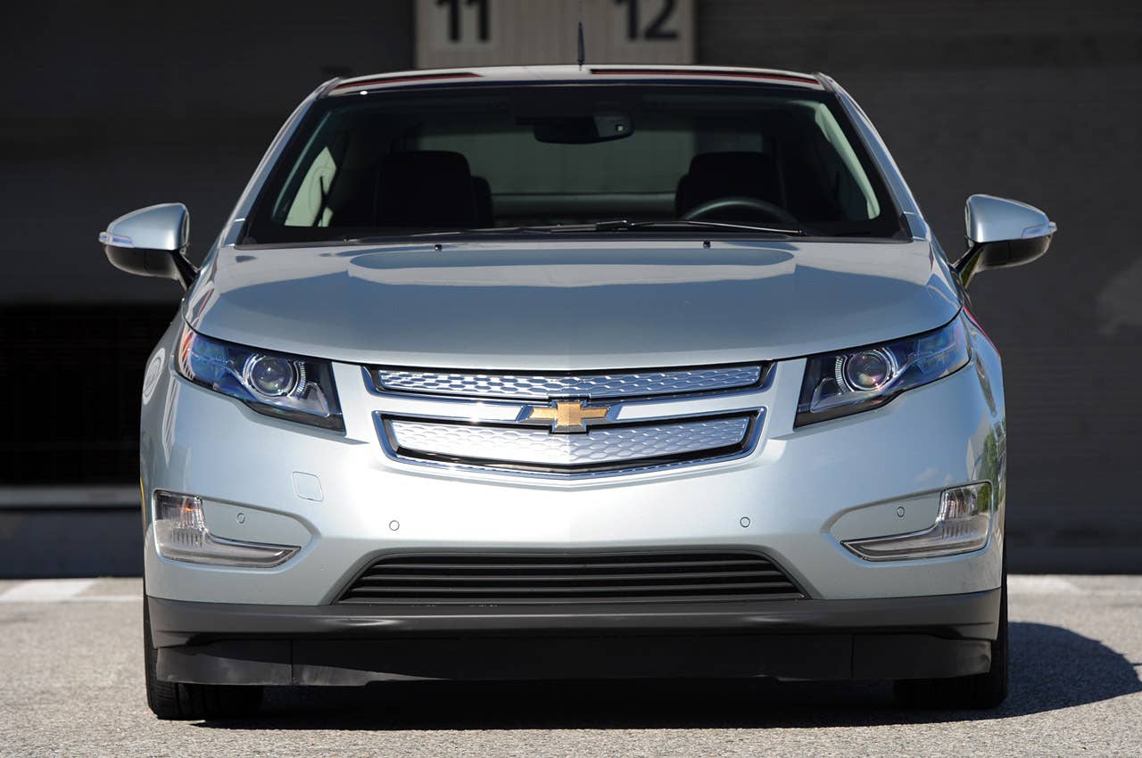 2011 Chevrolet Volt front view