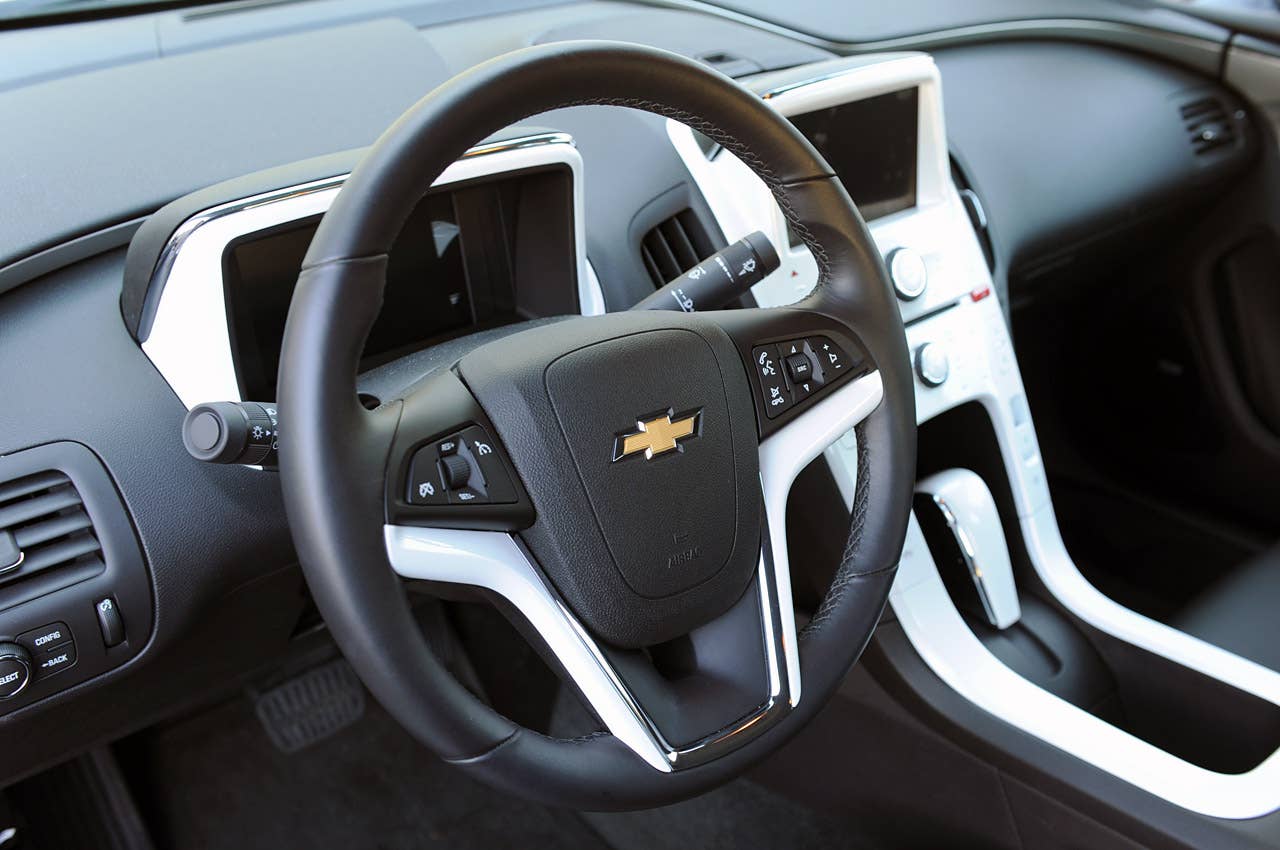 2011 Chevrolet Volt steering wheel
