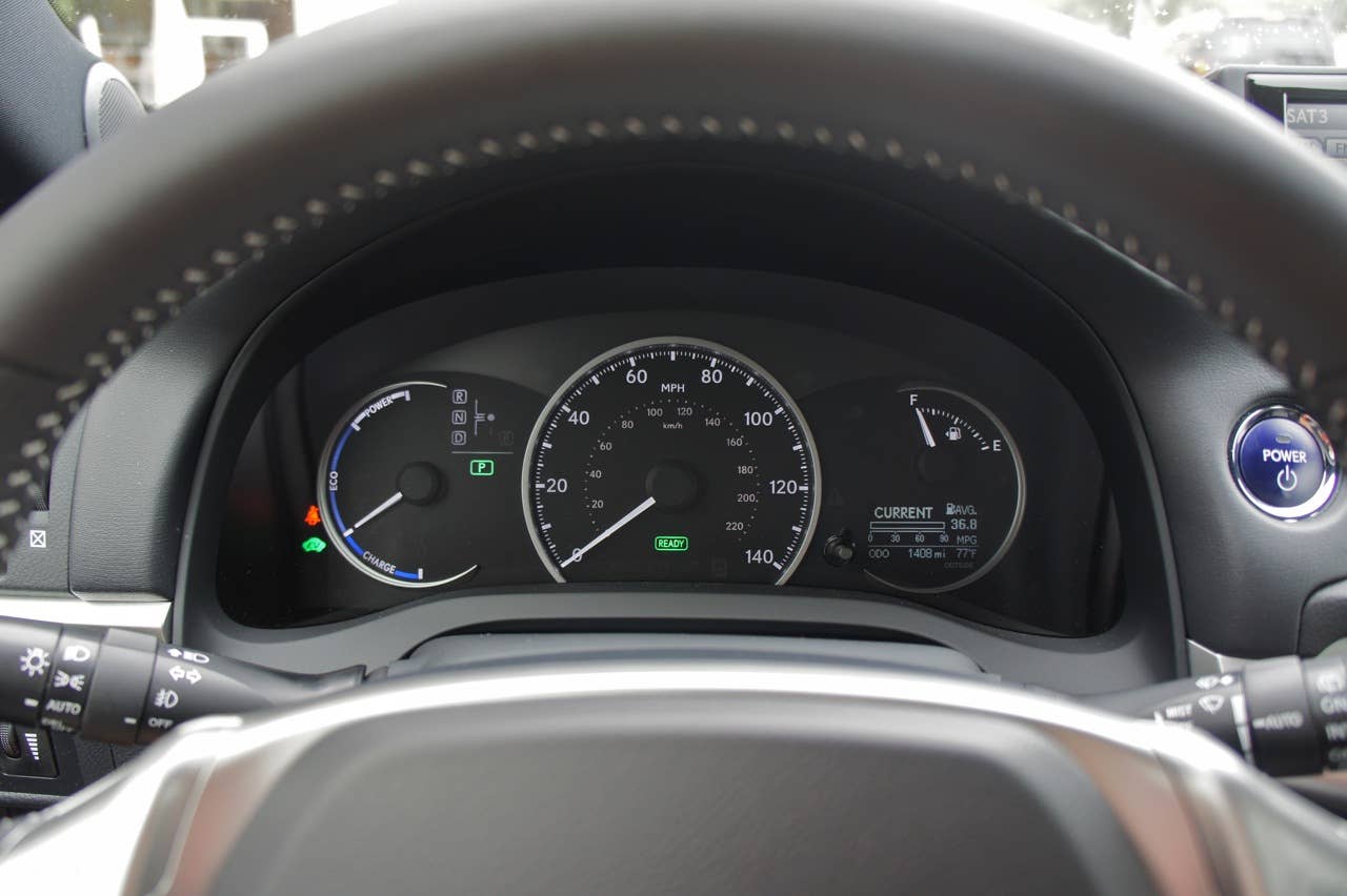 2012 Lexus CT 200h F Sport gauges