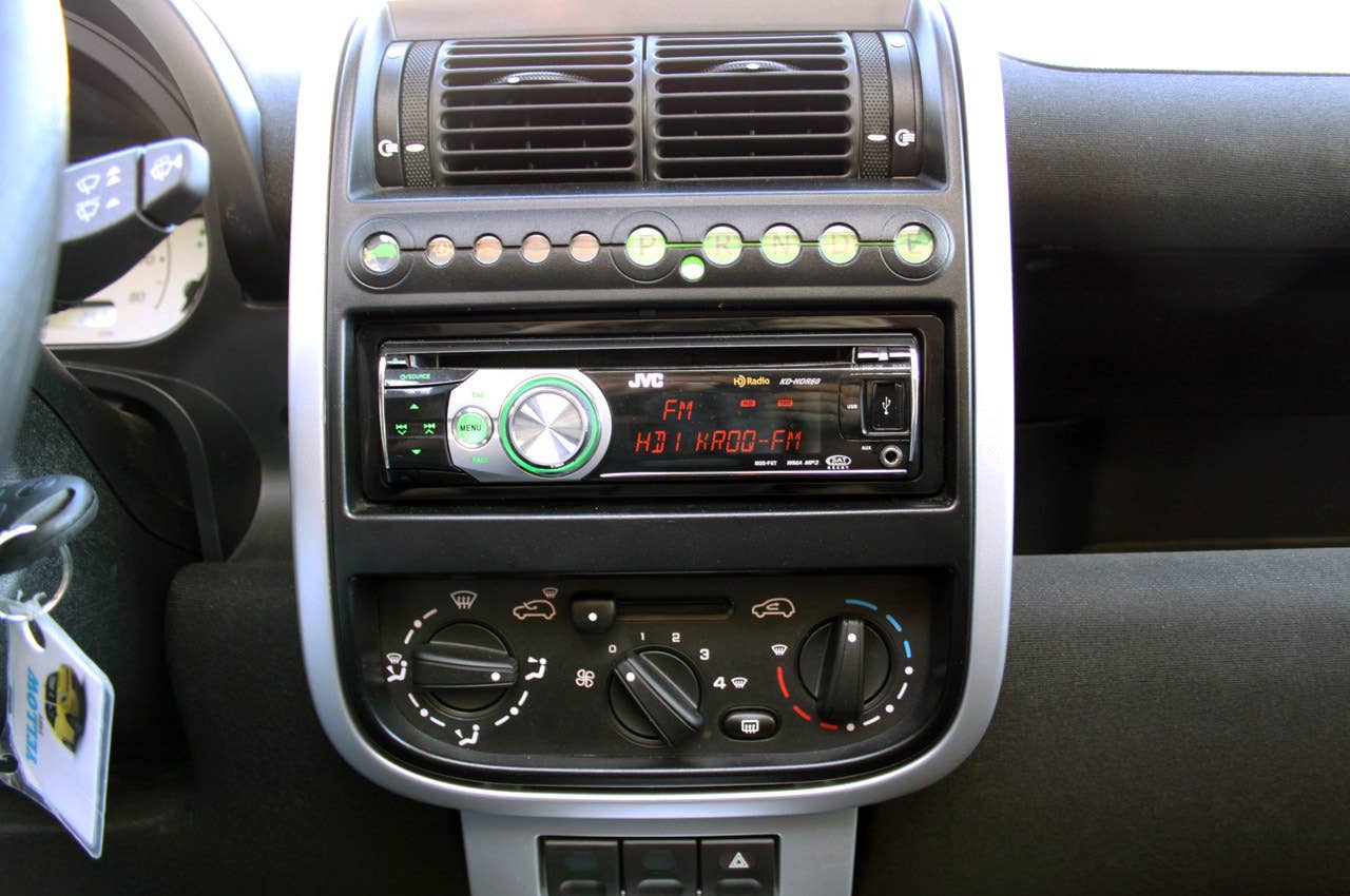 2011 Think City instrument panel