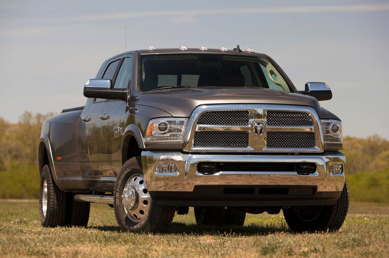 2013 Ram 3500 HD front 3/4 view