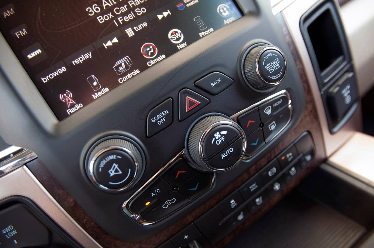 2013 Ram 3500 HD climate controls