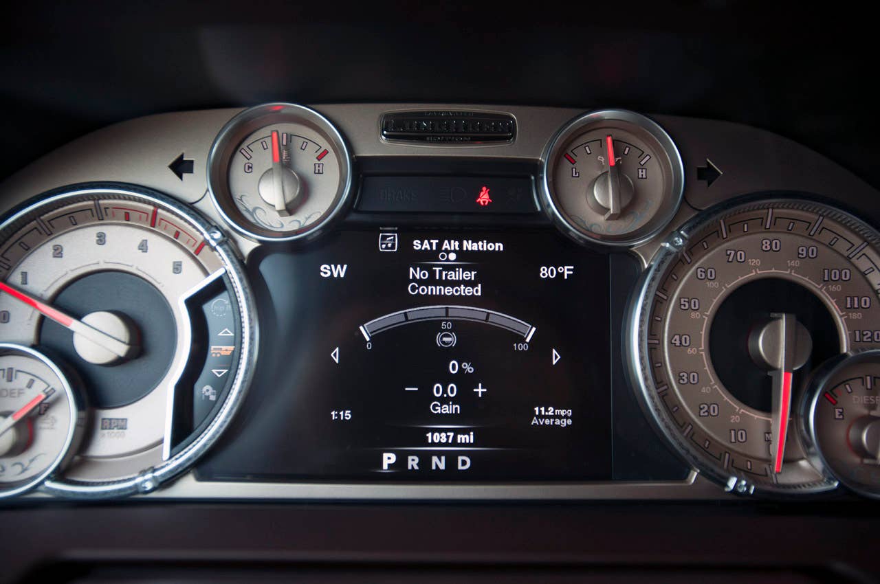 2013 Ram 3500 HD digital display