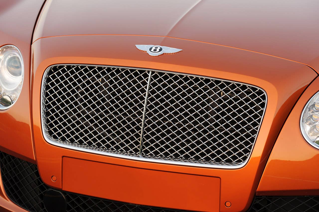 2011 Bentley Continental GT grille