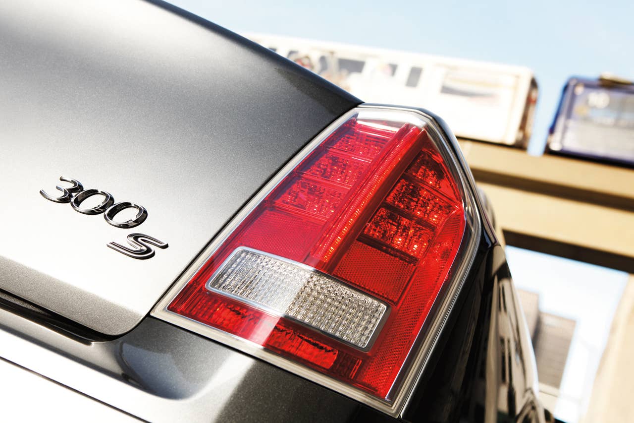 2012 Chrysler 300S tail light