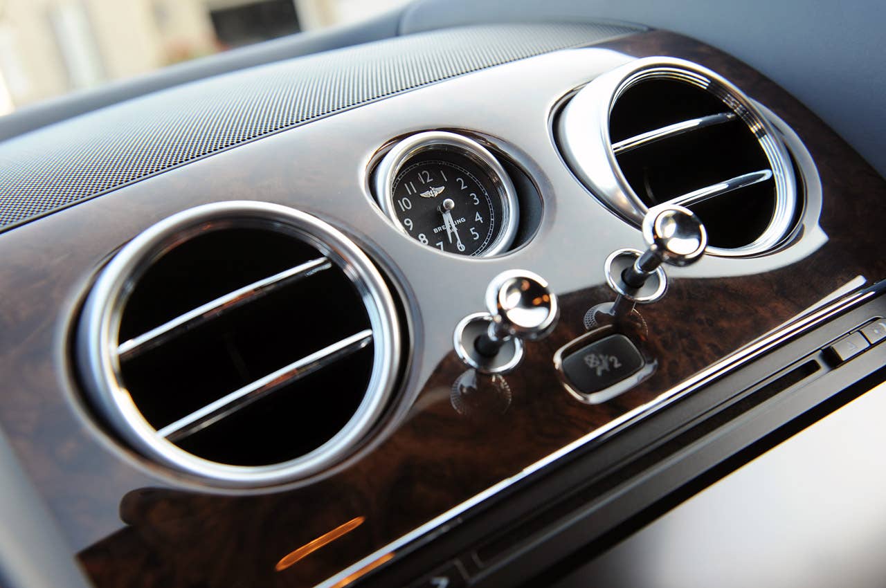 2011 Bentley Continental GT dash