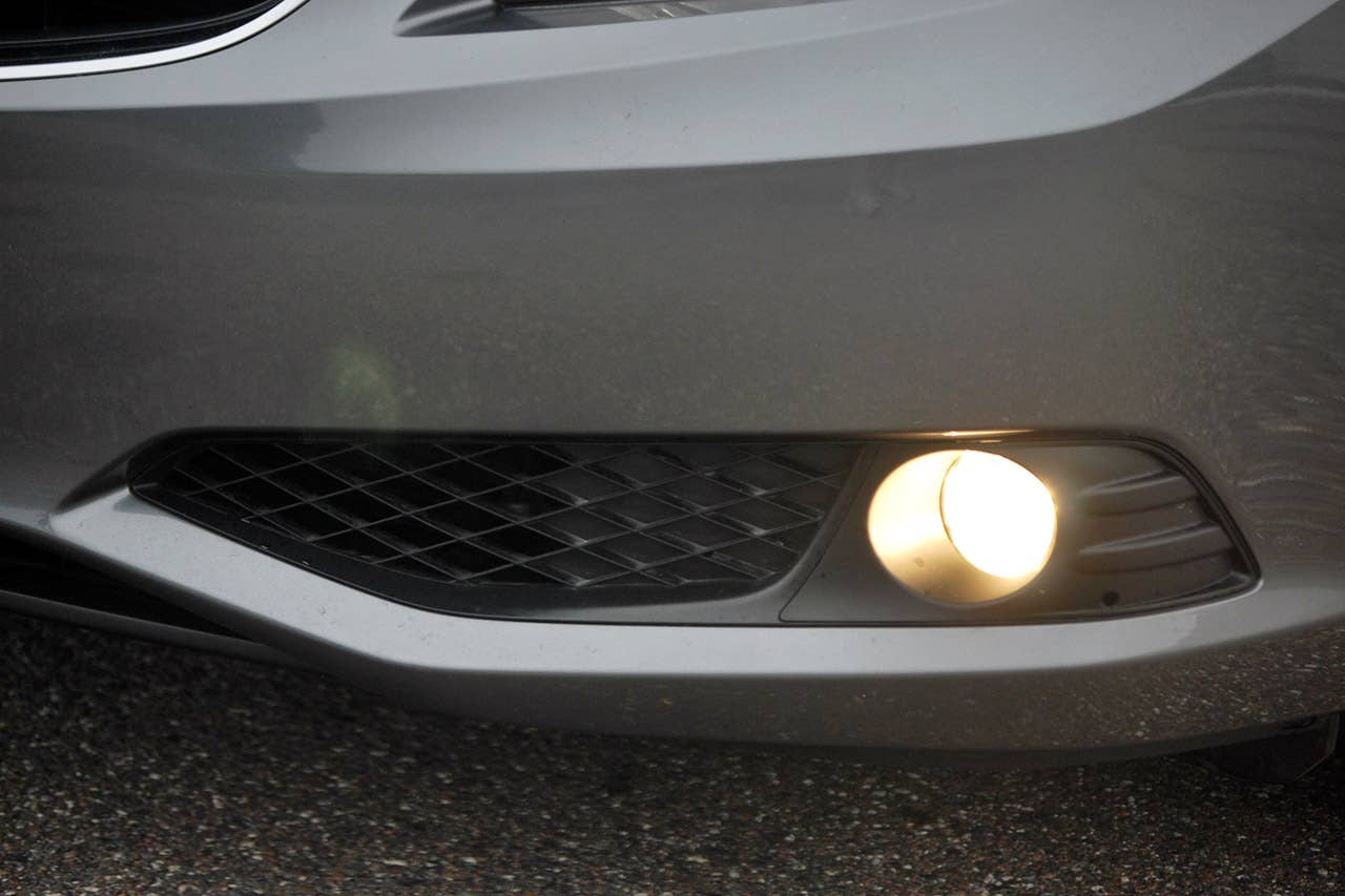 2013 Acura ILX fog light