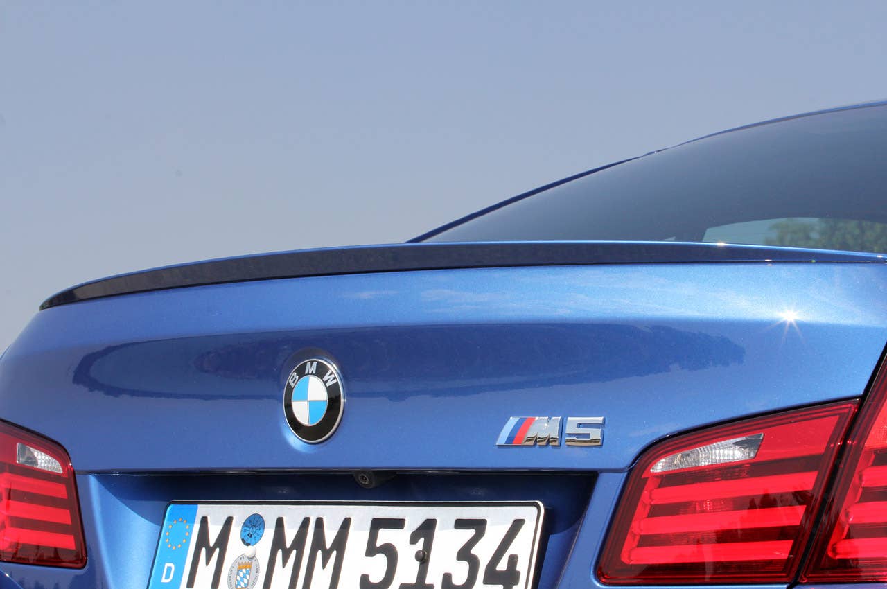 2012 BMW M5 rear spoiler