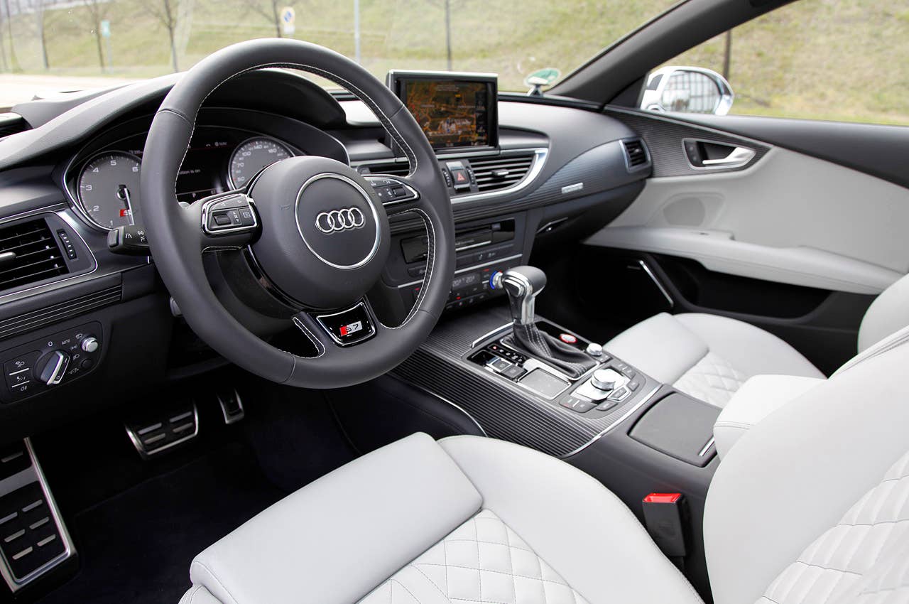 2013 Audi S7 interior