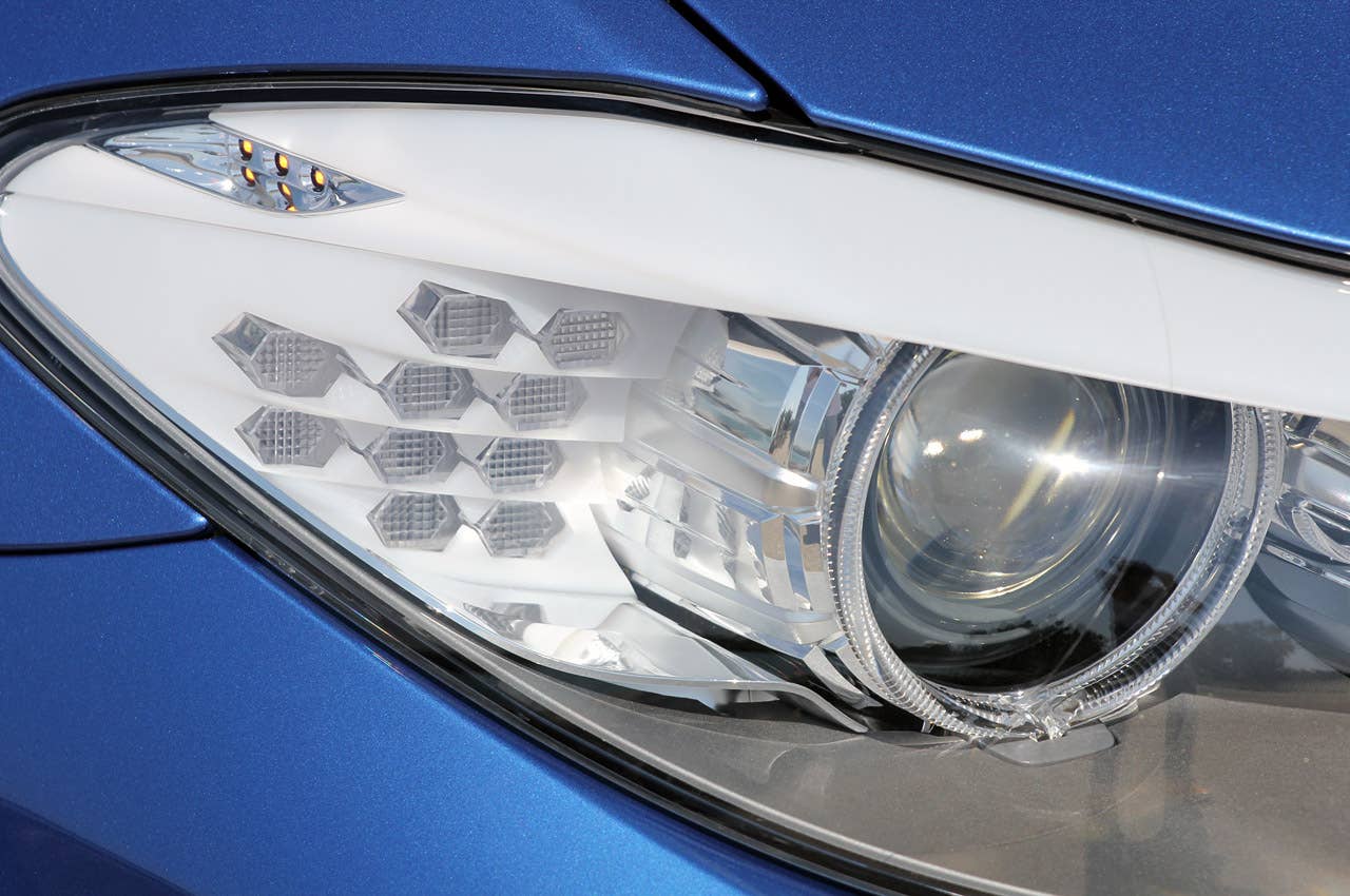 2012 BMW M5 headlight