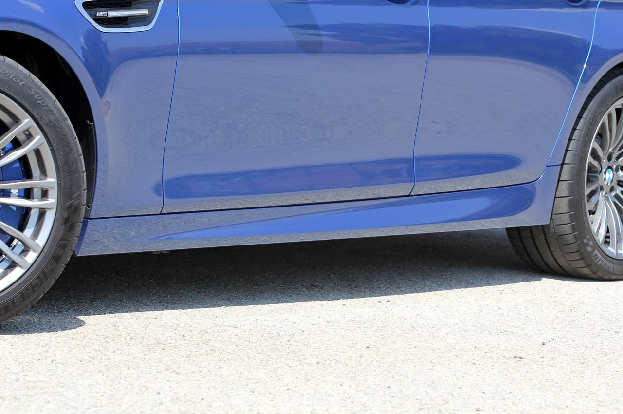 2012 BMW M5 side detail