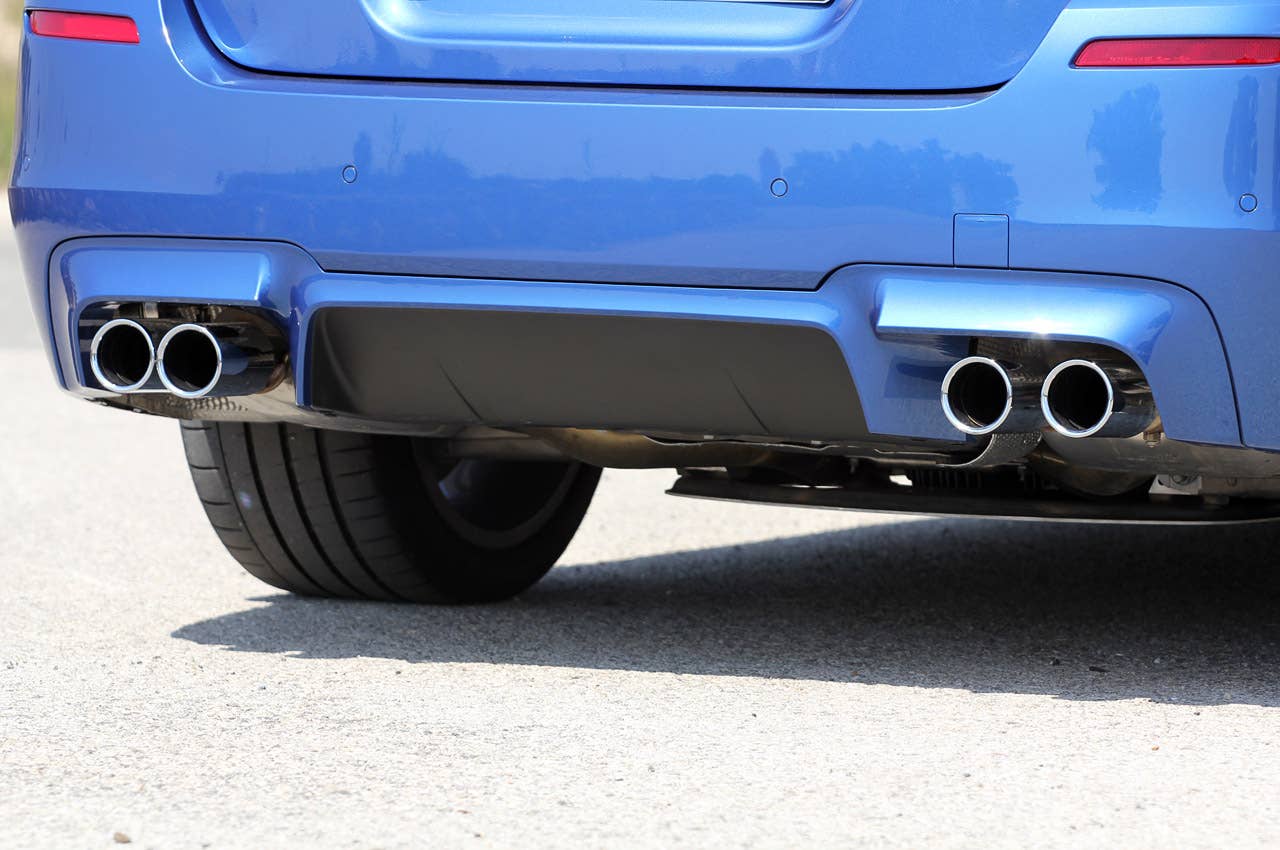 2012 BMW M5 rear fascia