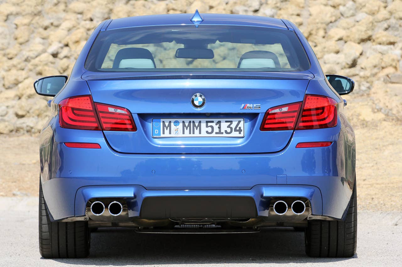 2012 BMW M5 rear view
