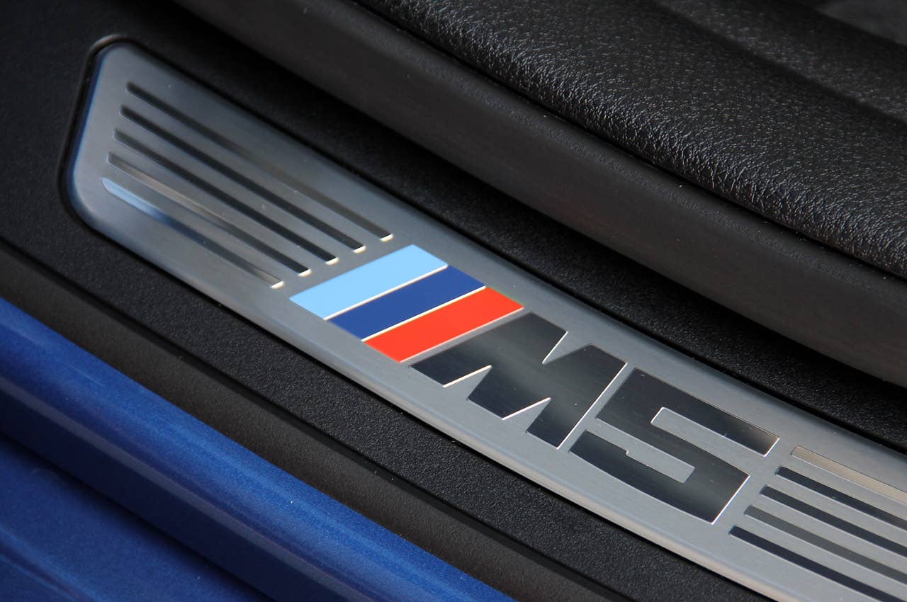 2012 BMW M5 sill plate