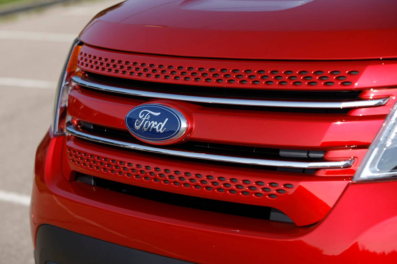 2012 Ford Explorer EcoBoost grille