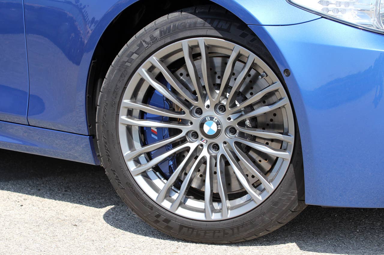 2012 BMW M5 wheel