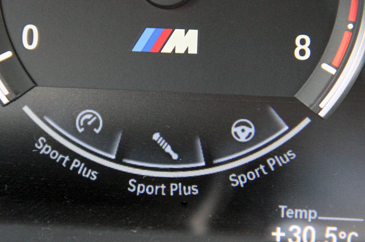 2012 BMW M5 sport plus mode display