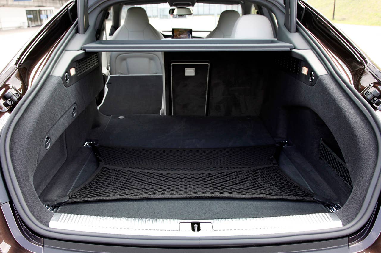2013 Audi S7 rear cargo area