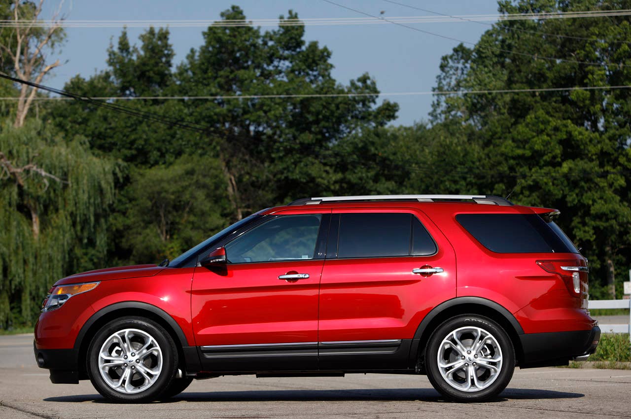 2012 Ford Explorer EcoBoost side view