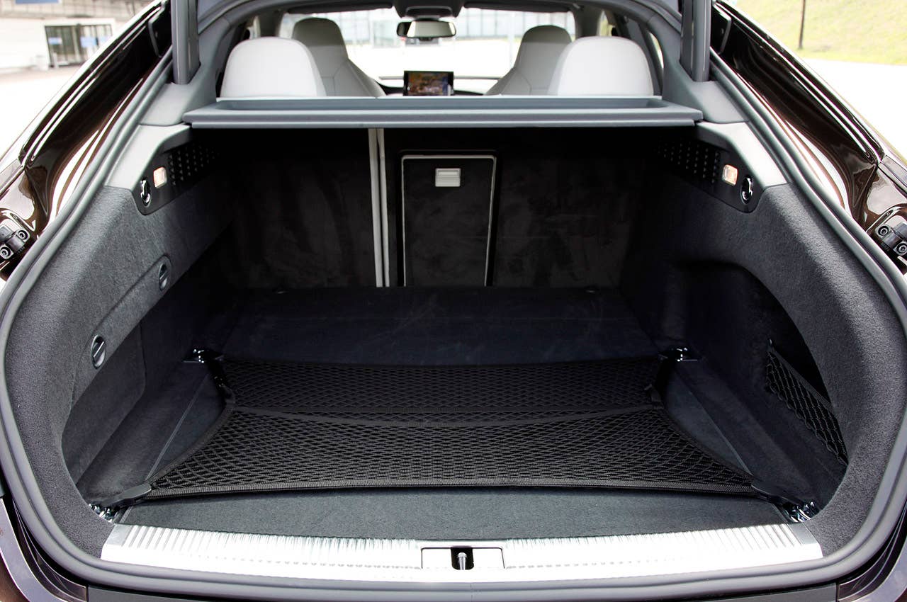 2013 Audi S7 rear cargo area