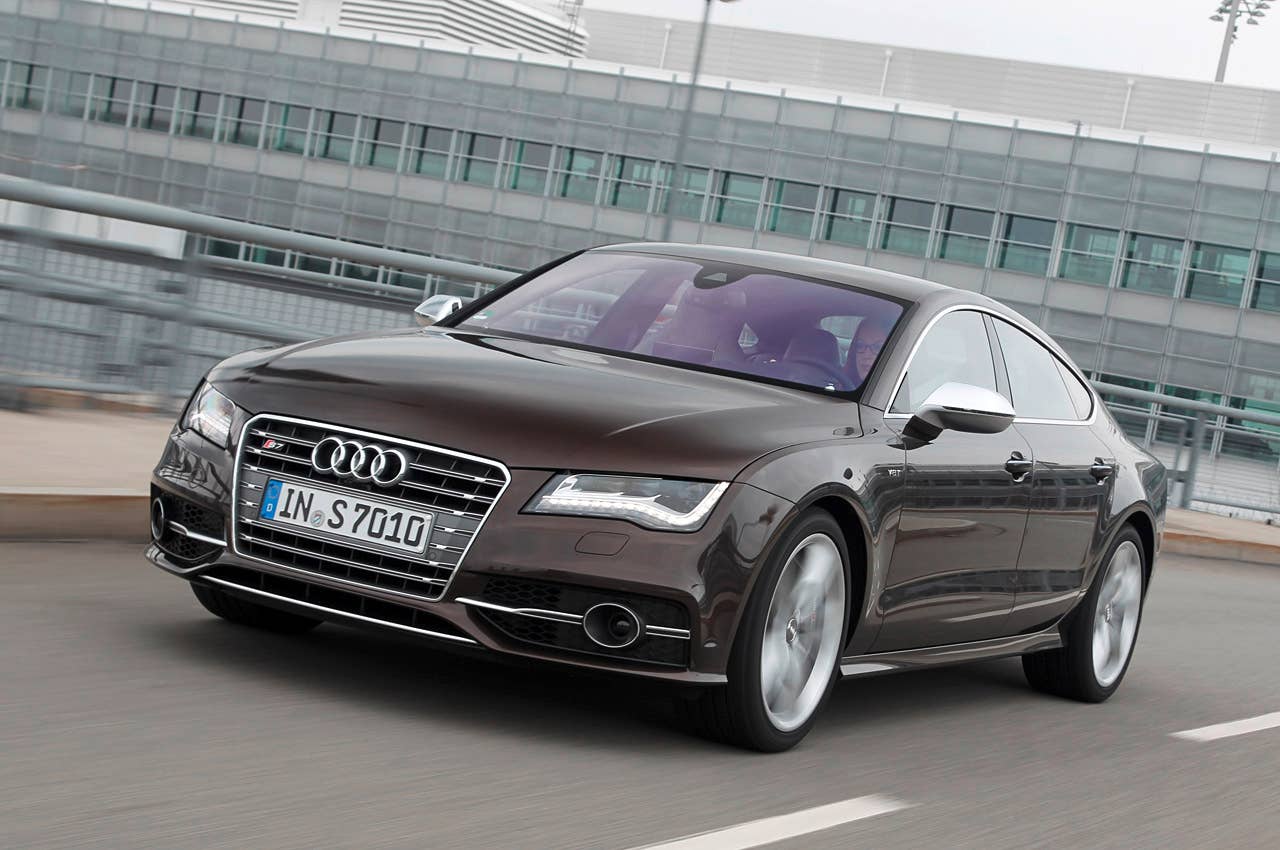 2013 Audi S7 driving