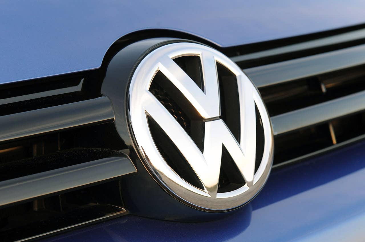 2012 Volkswagen Golf R logo