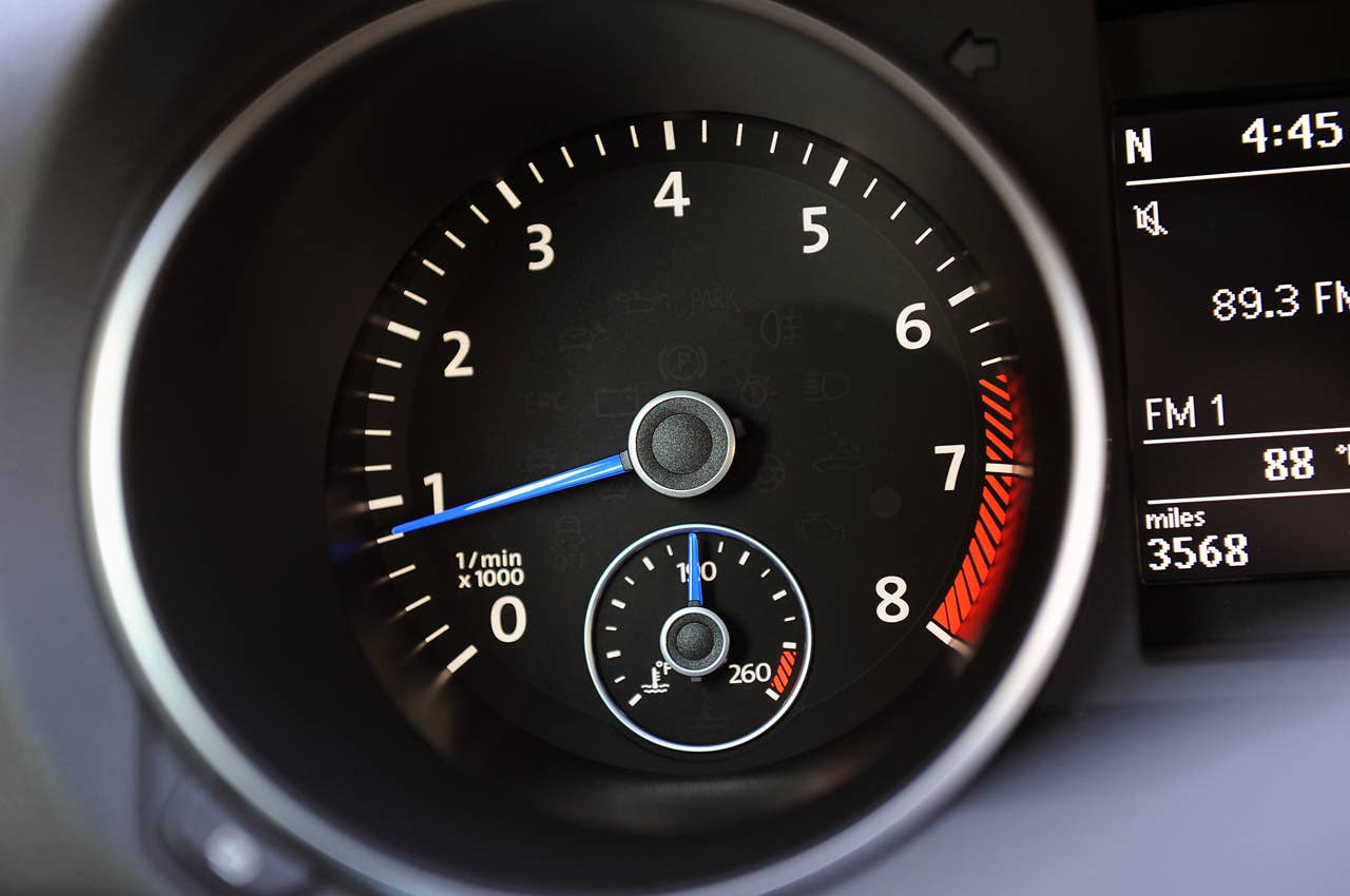2012 Volkswagen Golf R tachometer