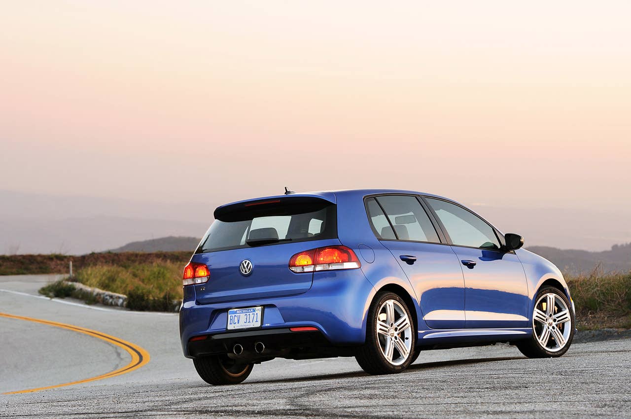 2012 Volkswagen Golf R rear 3/4 view