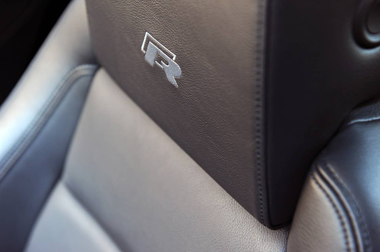 2012 Volkswagen Golf R seat detail