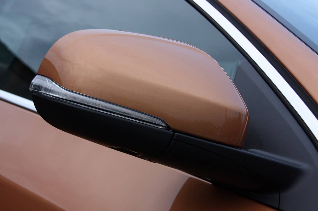 2011 Volvo S60 side mirror