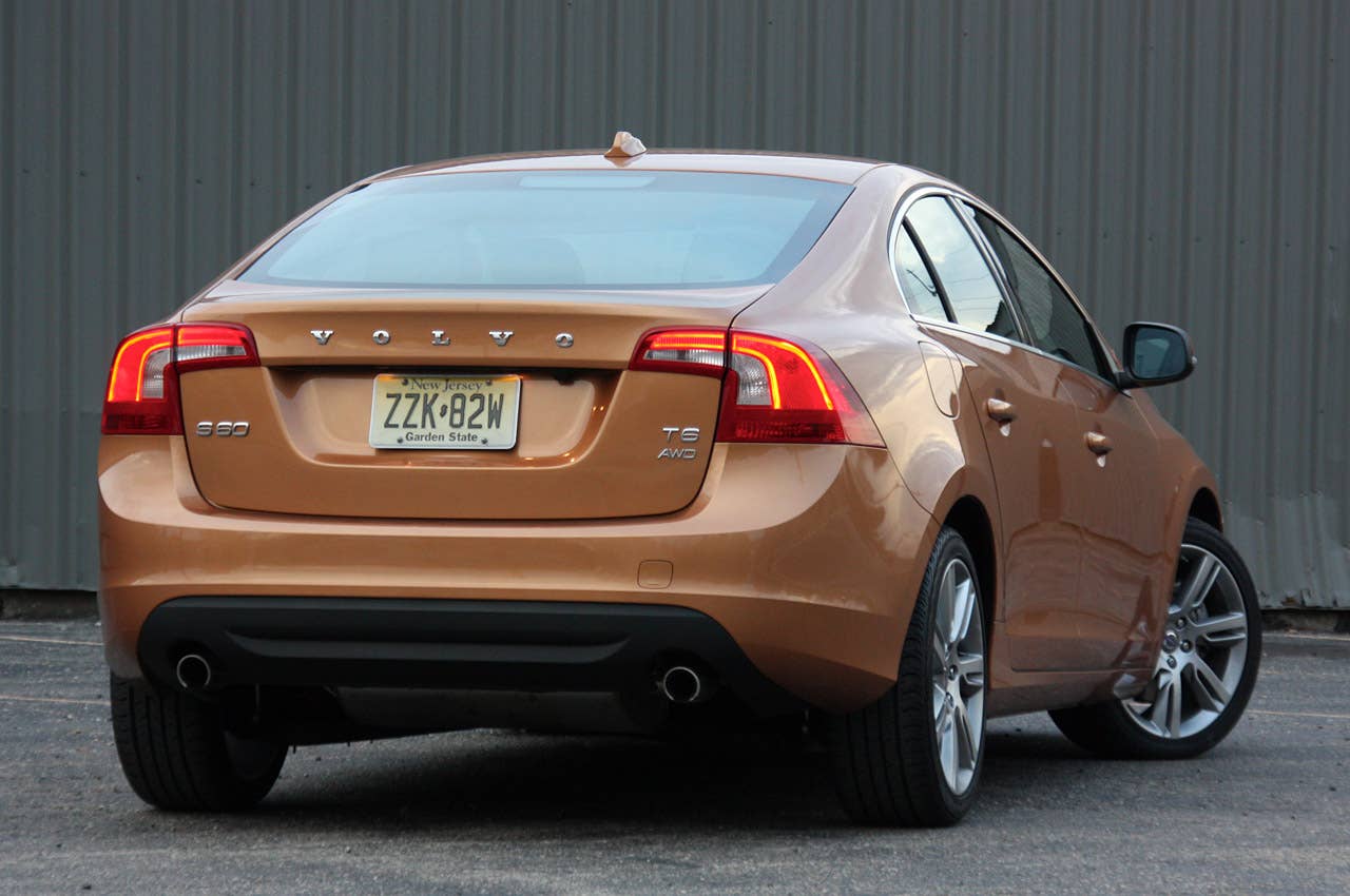 2011 Volvo S60 rear 3/4 view