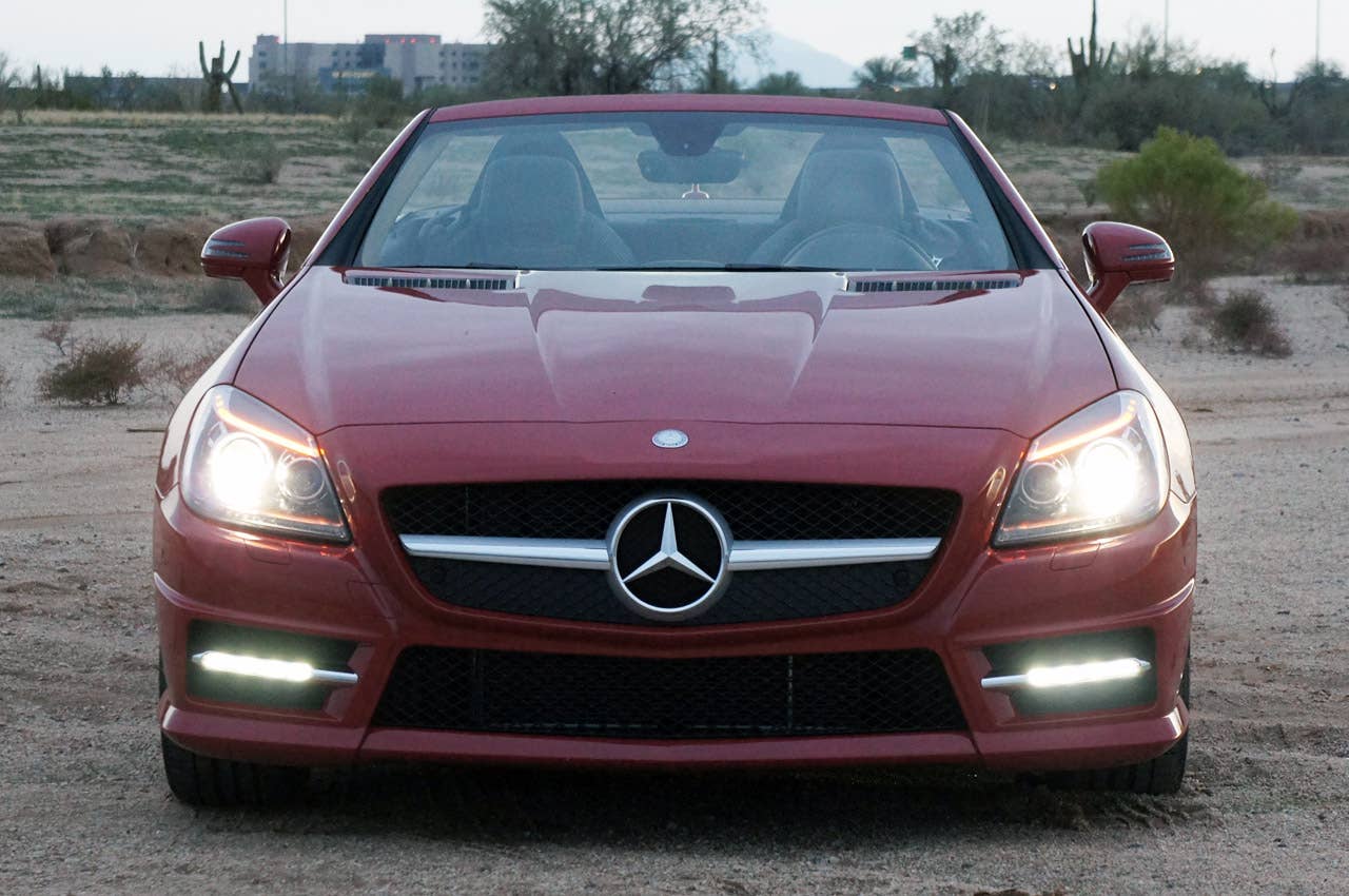 2012 Mercedes-Benz SLK350 front view