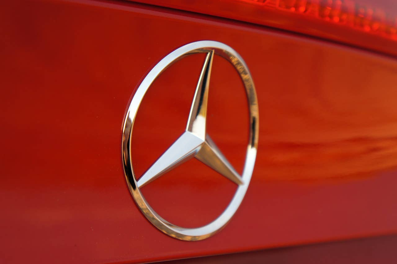 2012 Mercedes-Benz SLK350 logo