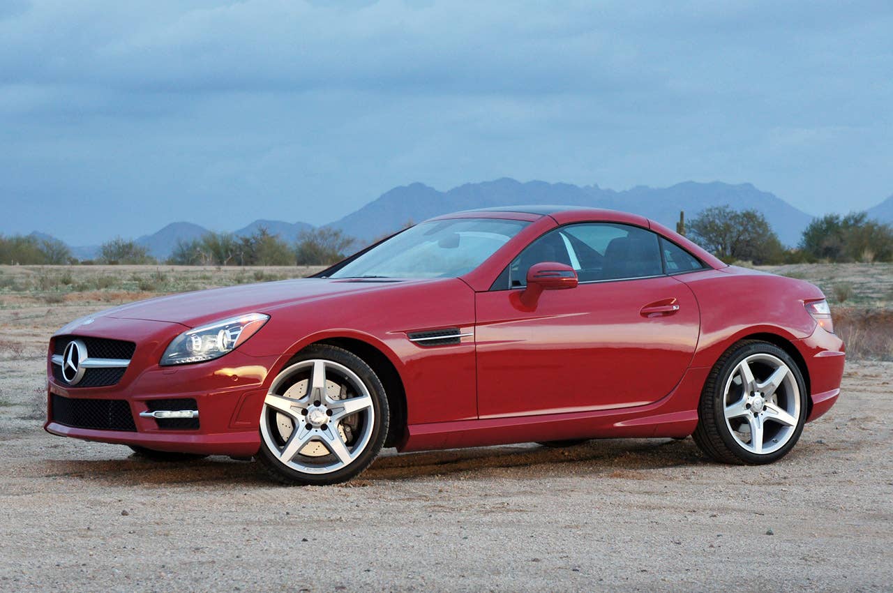 2012 Mercedes-Benz SLK350 front 3/4 view
