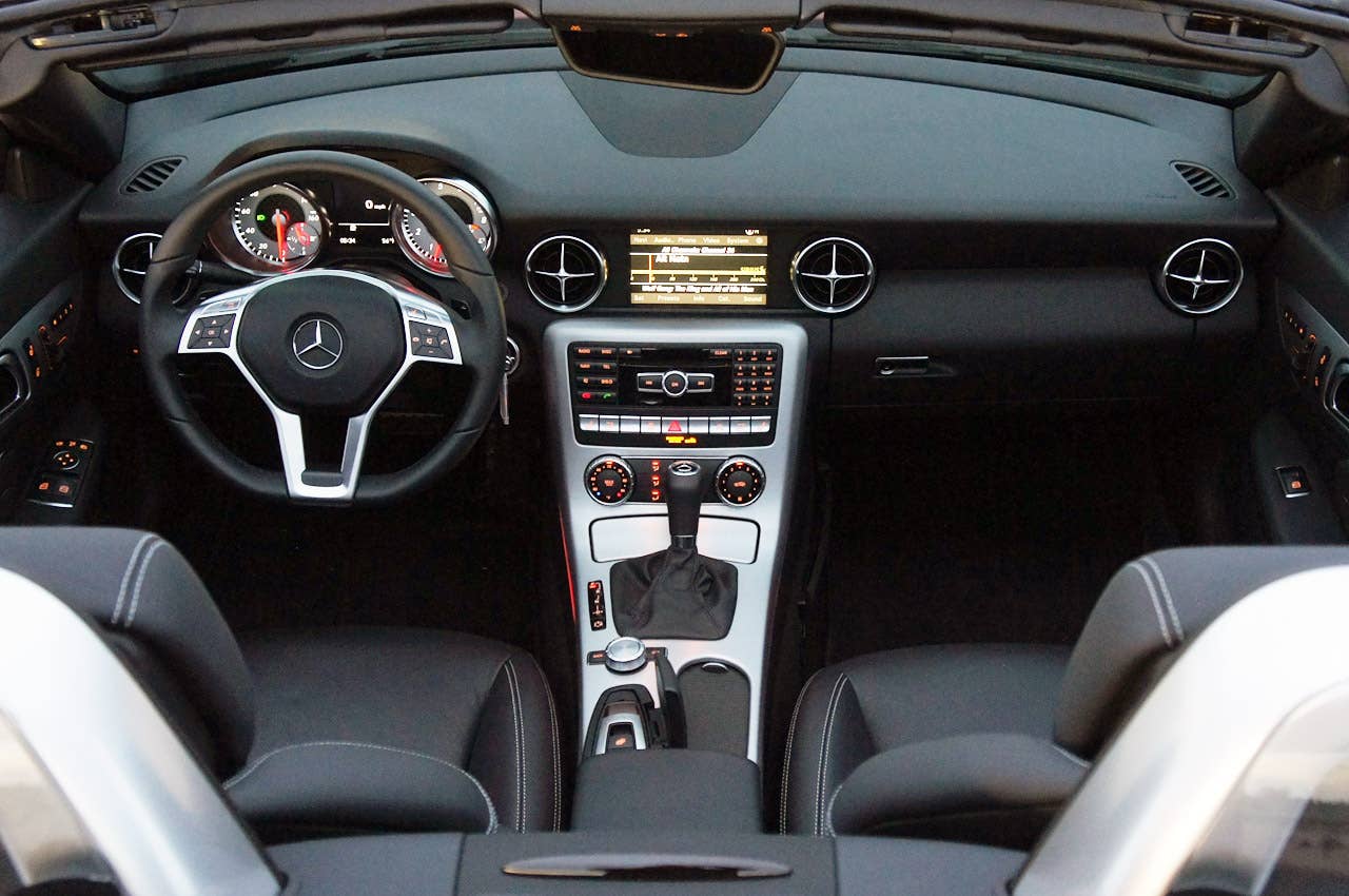 2012 Mercedes-Benz SLK350 interior