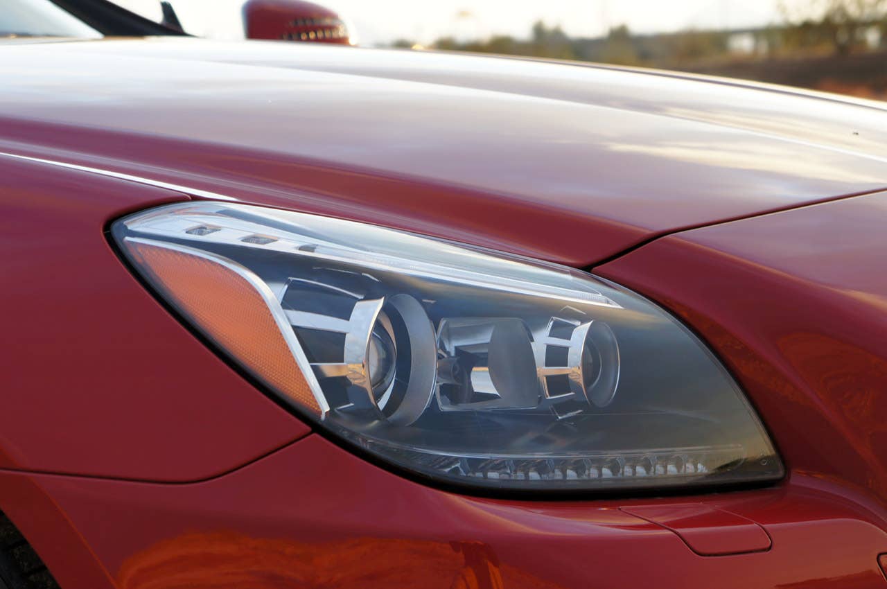 2012 Mercedes-Benz SLK350 headlight