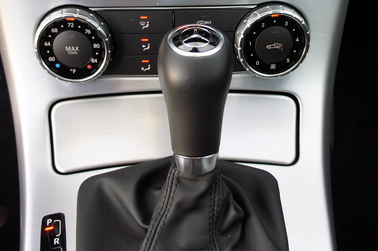 2012 Mercedes-Benz SLK350 shifter