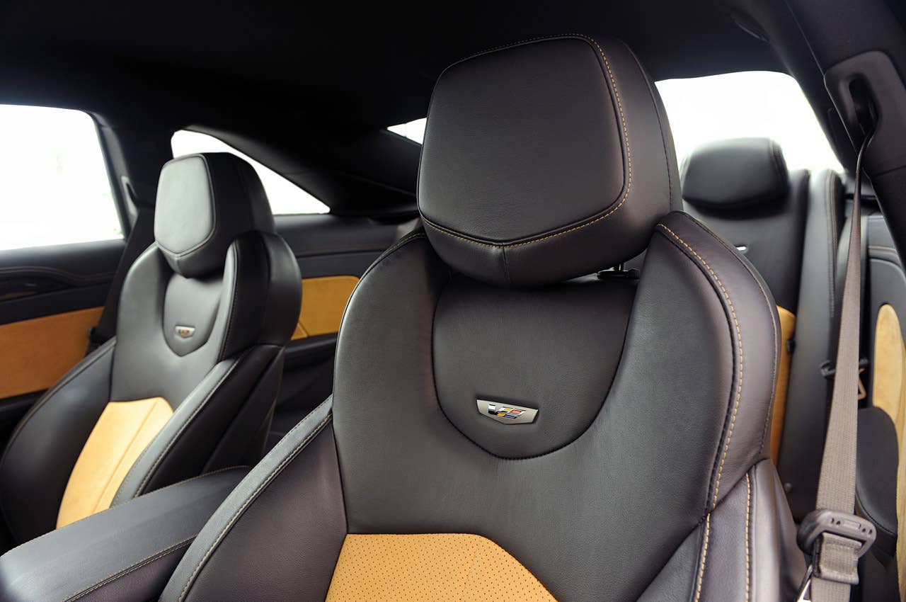 2011 Cadillac CTS-V Coupe front seats