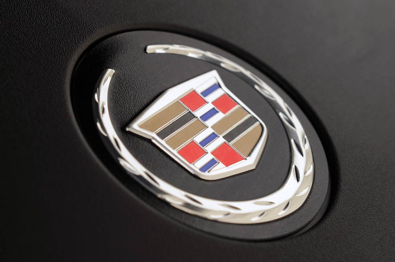 2011 Cadillac CTS-V Coupe engine badge